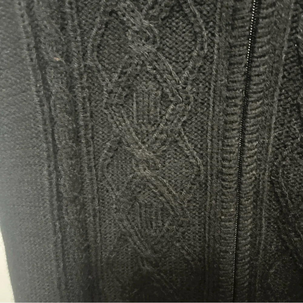 Denim & Co Black Sleeveless Zip-Up Sweater Vest NWOT - Picture 6 of 8